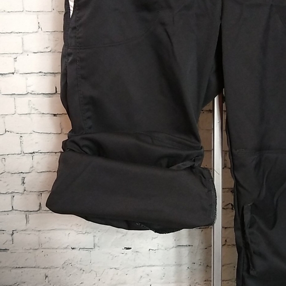 Nike Womens SZ Small Convertable Roll Tab Hem Golf Capris Shorts Black Pockets - Picture 4 of 11